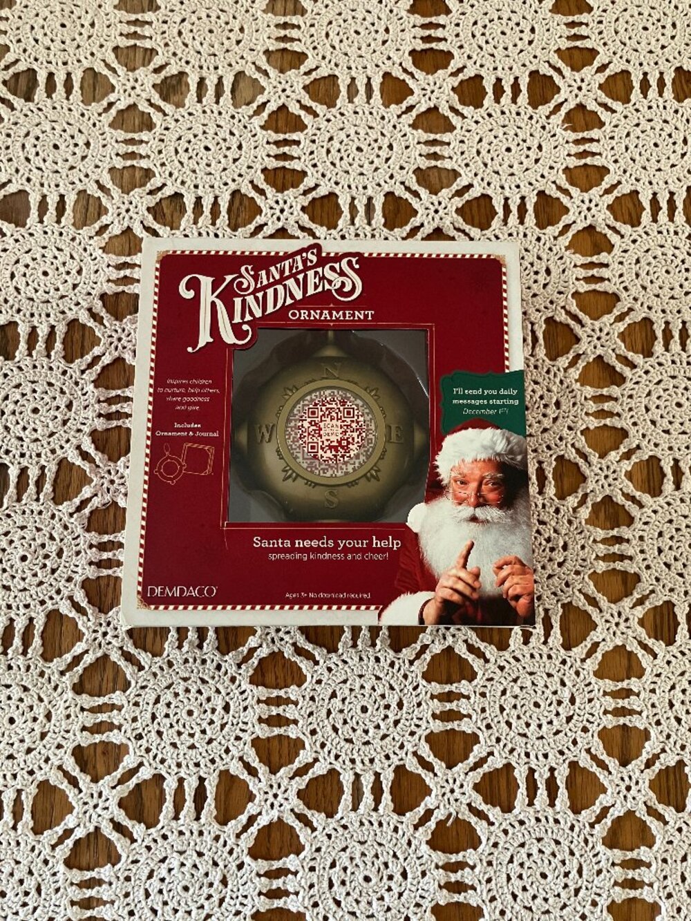 New 2022 Demdaco Santa’s Kindness Ornament with Journal